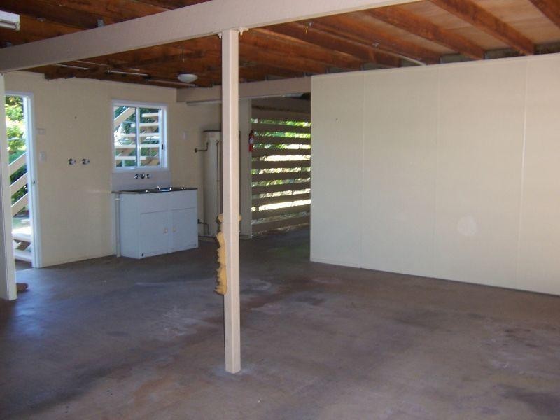 11 Roseanne Road, Emerald QLD 4720