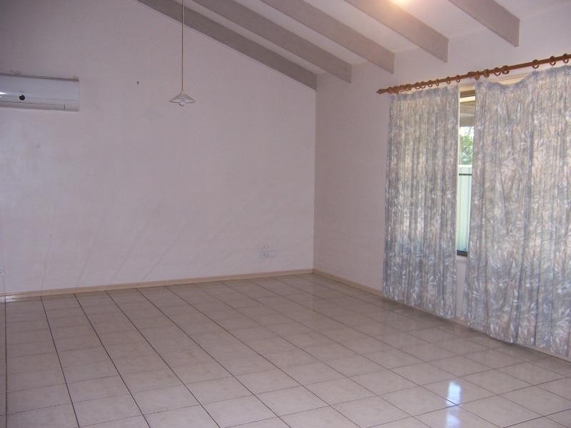 10 Julie Court, Emerald QLD 4720