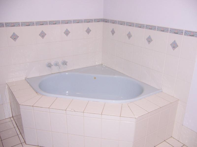 10 Julie Court, Emerald QLD 4720