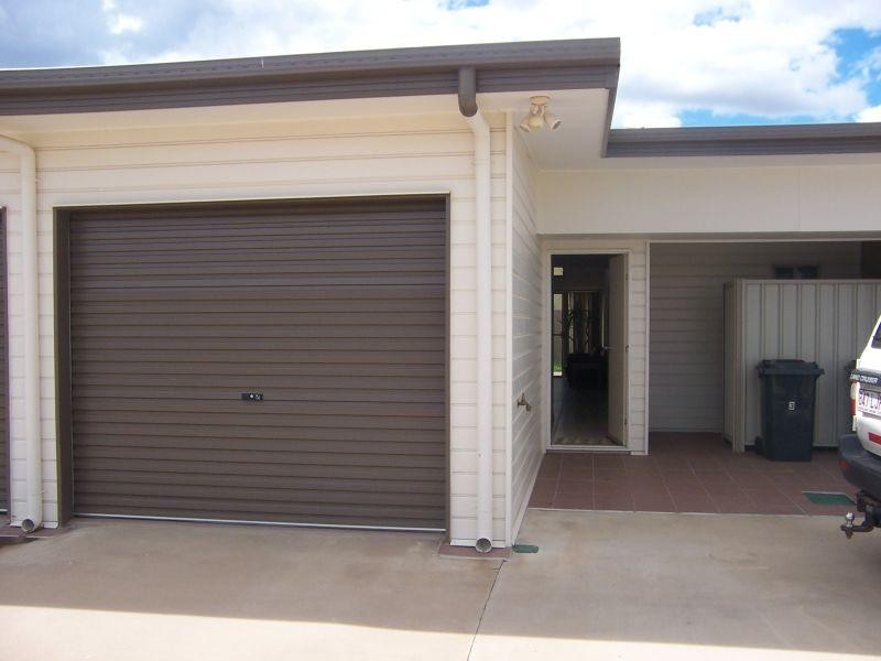 3/10 Guy, Emerald QLD 4720