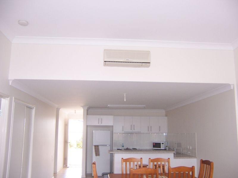 3/10 Guy, Emerald QLD 4720