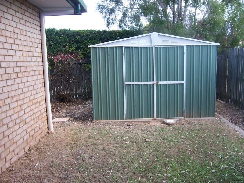 1/29 Esmond, Emerald QLD 4720