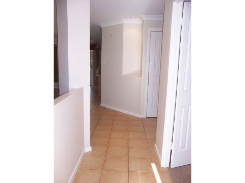 31 Jeppesen Drive, Emerald QLD 4720