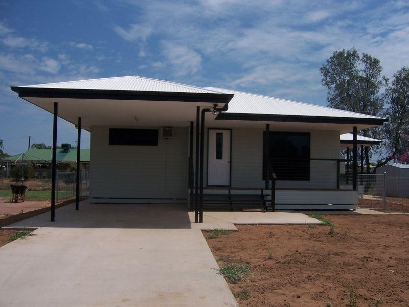 3 Vicki Close, Emerald QLD 4720