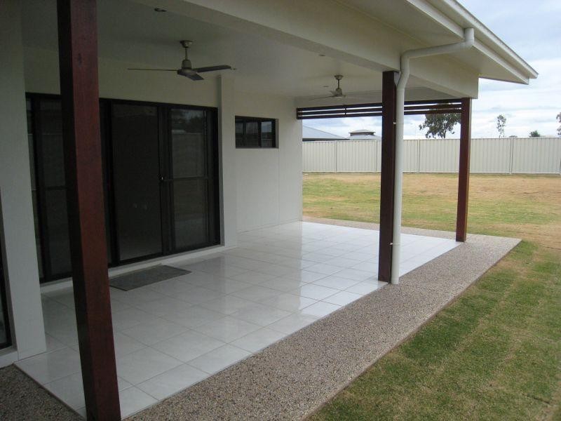28 Brokenwood Street, Emerald QLD 4720