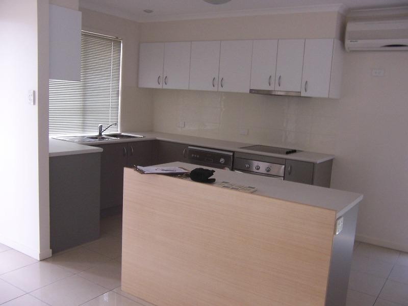 16b Mayfair Drive, Emerald QLD 4720