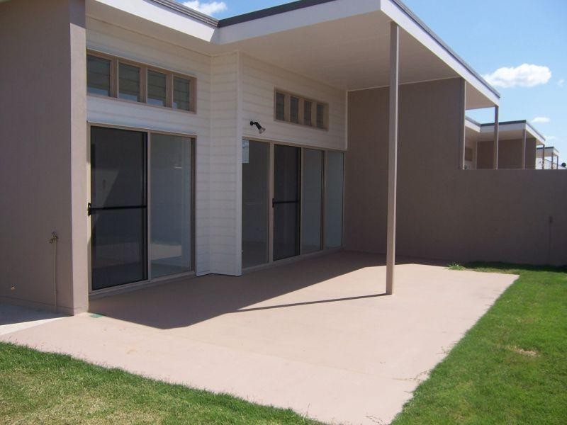 5/10 Guy Street, Emerald QLD 4720