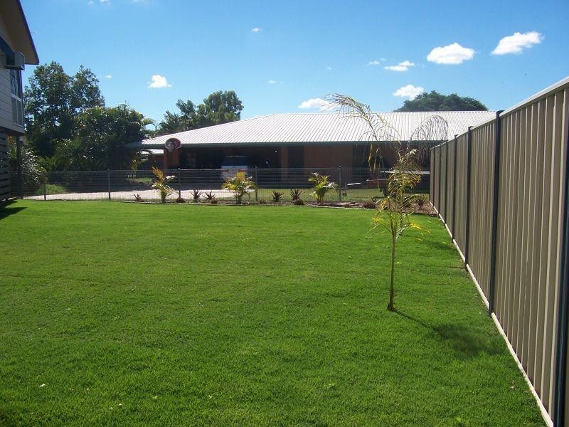 6 Roseanne Road, Emerald QLD 4720