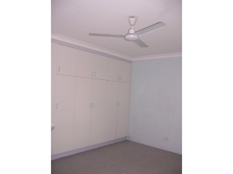 8 Roseanne Road, Emerald QLD 4720