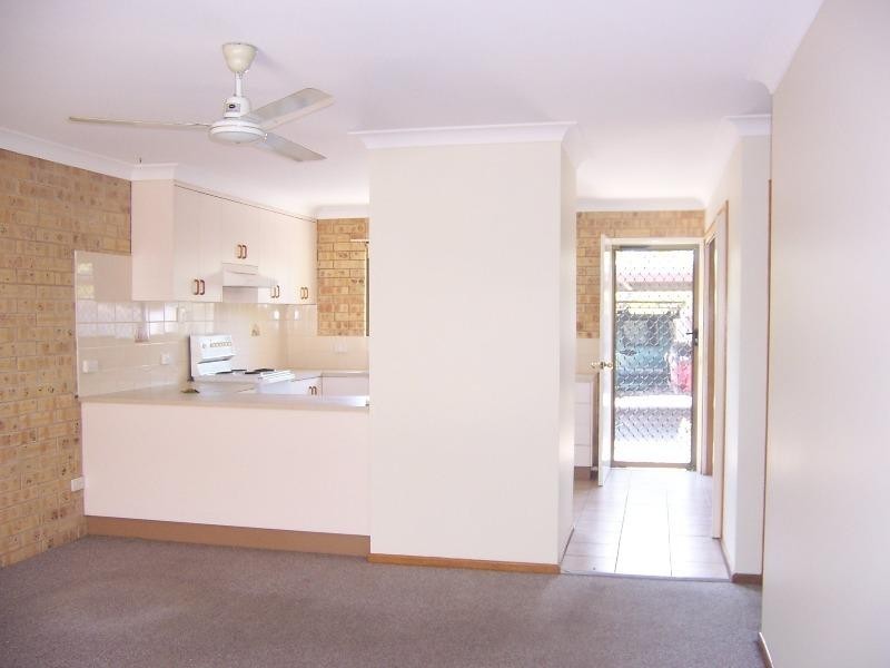 3/41 Baker Street, Emerald QLD 4720