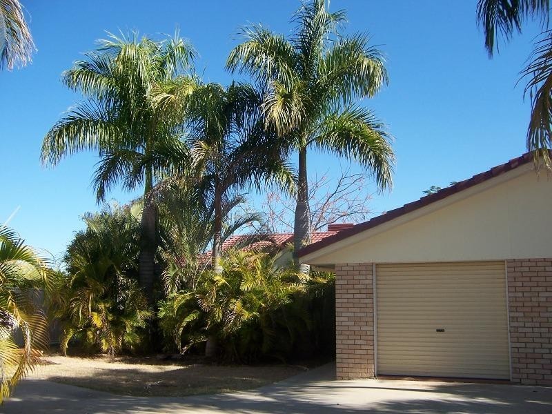 1/12 Kookaburra Court, Emerald QLD 4720