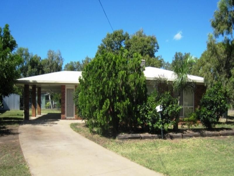 4 Reo Place, Emerald QLD 4720