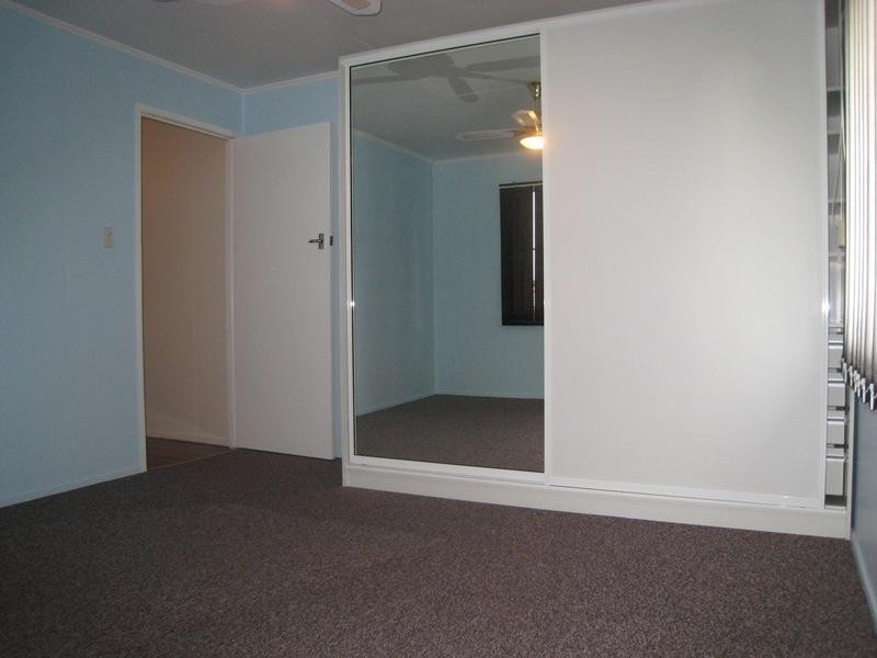 10 Myall Street, Blackwater QLD 4717