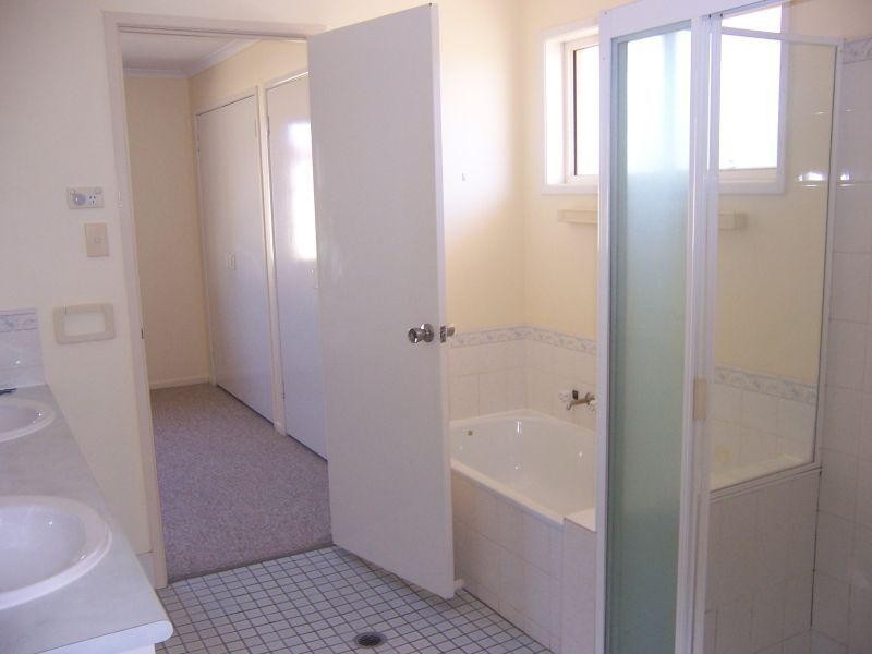 Emerald QLD 4720