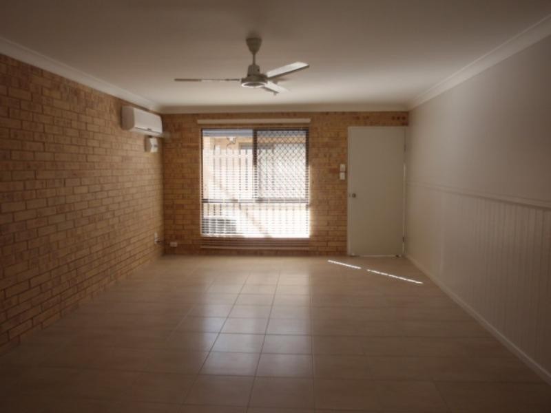 4/41 Baker Street, Emerald QLD 4720