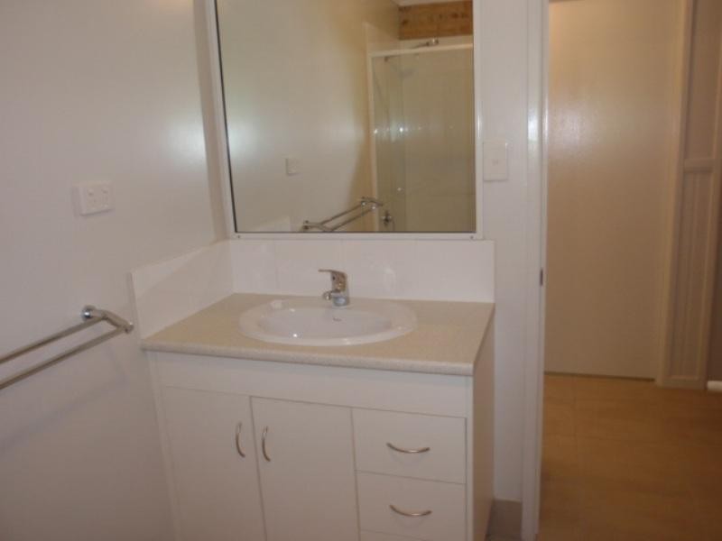 4/41 Baker Street, Emerald QLD 4720