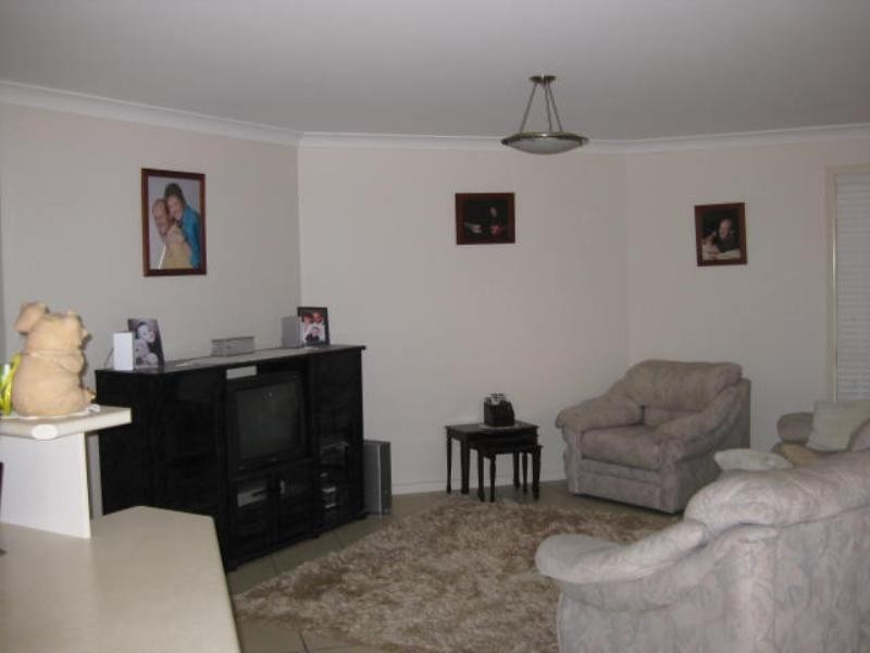 43 Crinum Crescent, Emerald QLD 4720