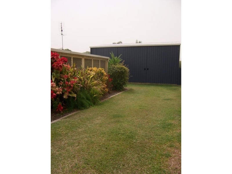 6 Martin Place, Emerald QLD 4720