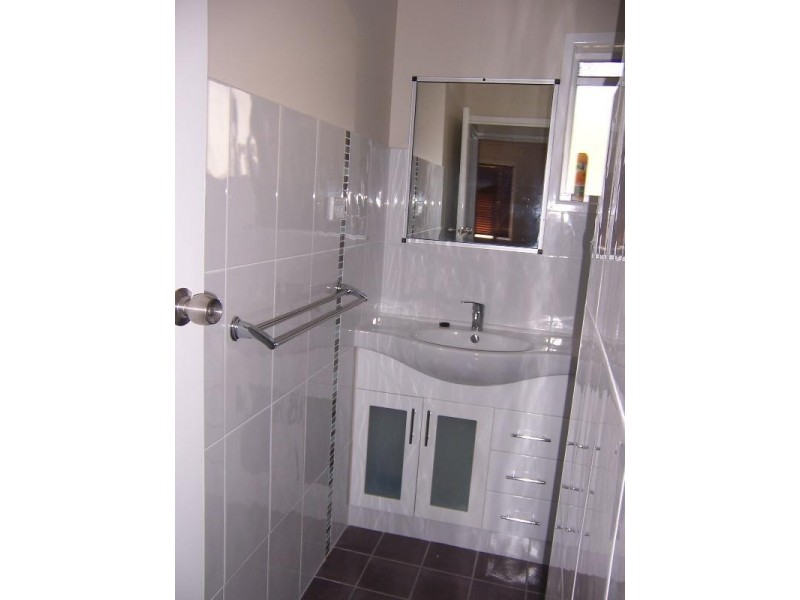 3/2 Morse Street, Emerald QLD 4720