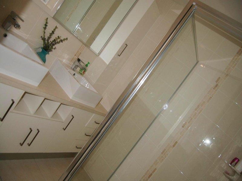 12 Limpus Avenue, Keppel Sands QLD 4702