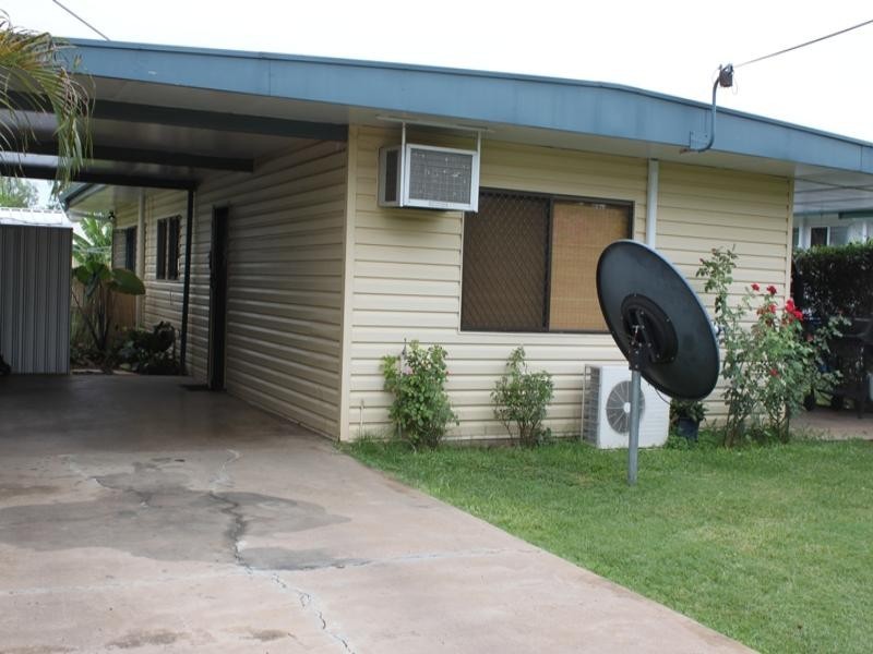 29 Diamond Avenue, Emerald QLD 4720