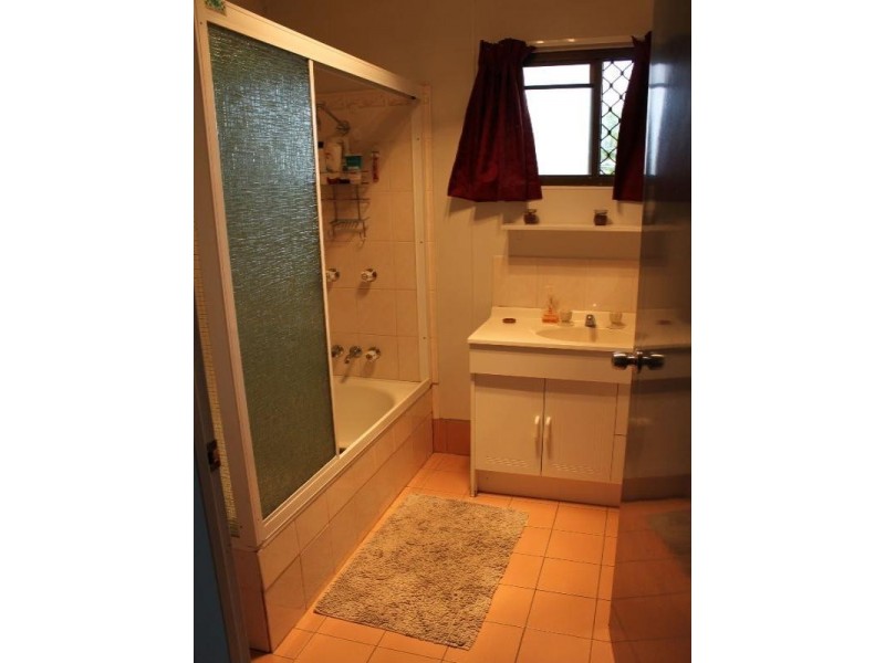 29 Diamond Avenue, Emerald QLD 4720