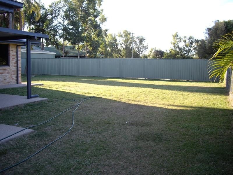 52 Bonython Drive, Emerald QLD 4720