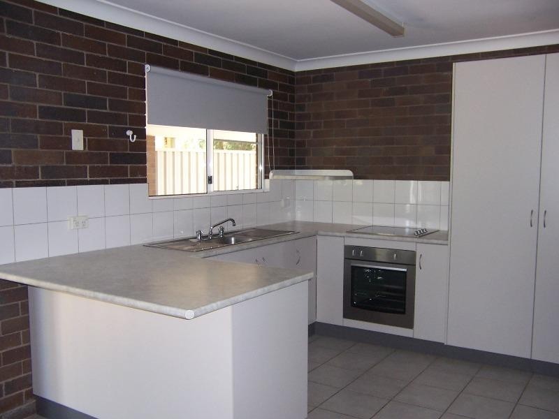 1 Fysh Street, Emerald QLD 4720