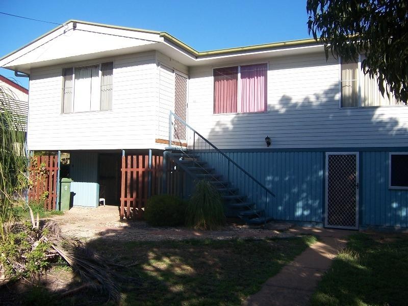 9 Kurrajong Street, Blackwater QLD 4717