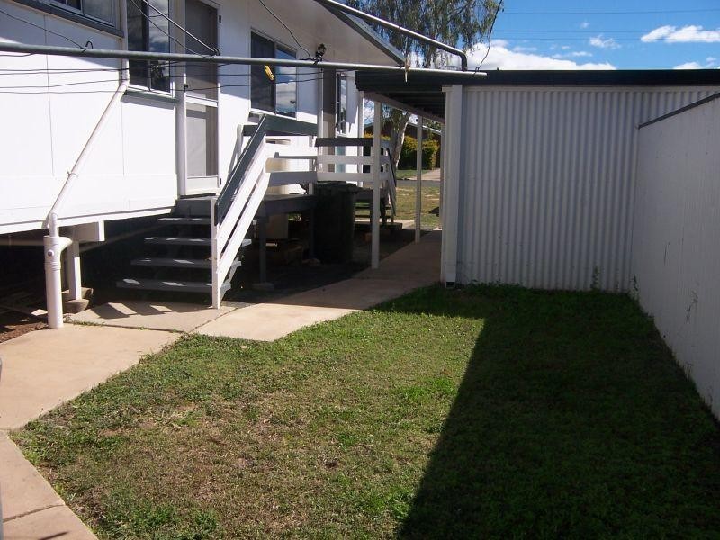 25B White Street, Emerald QLD 4720