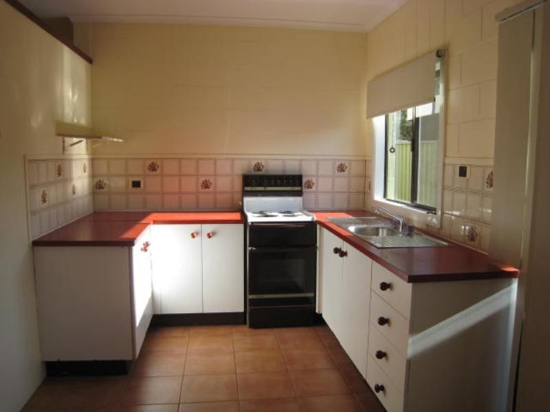 1/1 Willans Street, Emerald QLD 4720