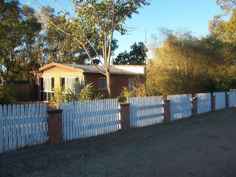22B Andrews Road, Emerald QLD 4720