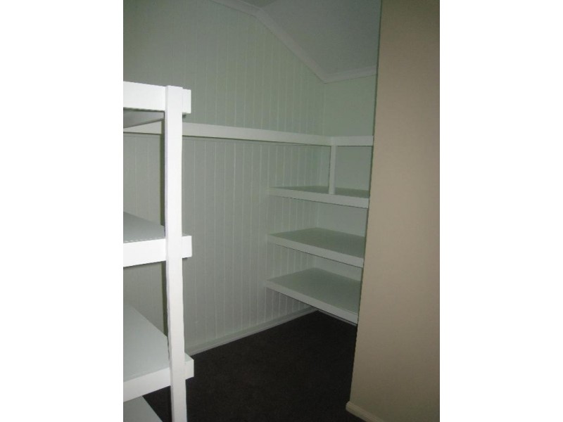 42 Riverview Street, Emerald QLD 4720