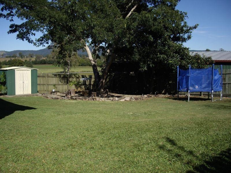 1 Woodrow Street, Kilcoy QLD 4515