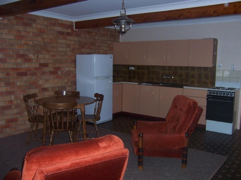 3/38 Baker Street, Emerald QLD 4720