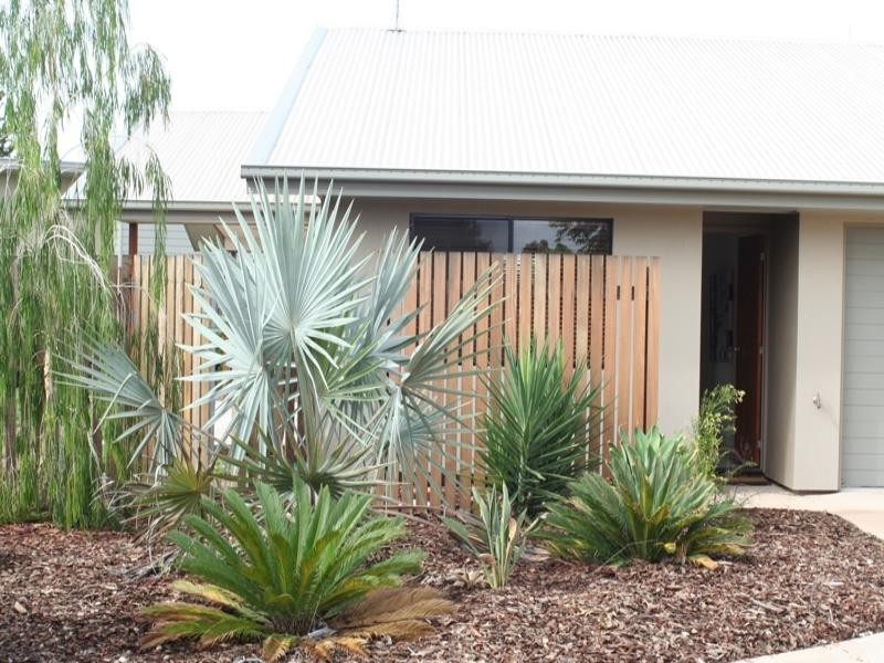 9/16 Riverview Street, Emerald QLD 4720