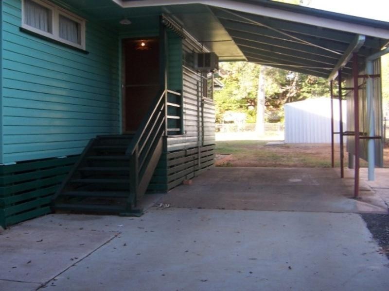 10 Talbot Street, Blackwater QLD 4717