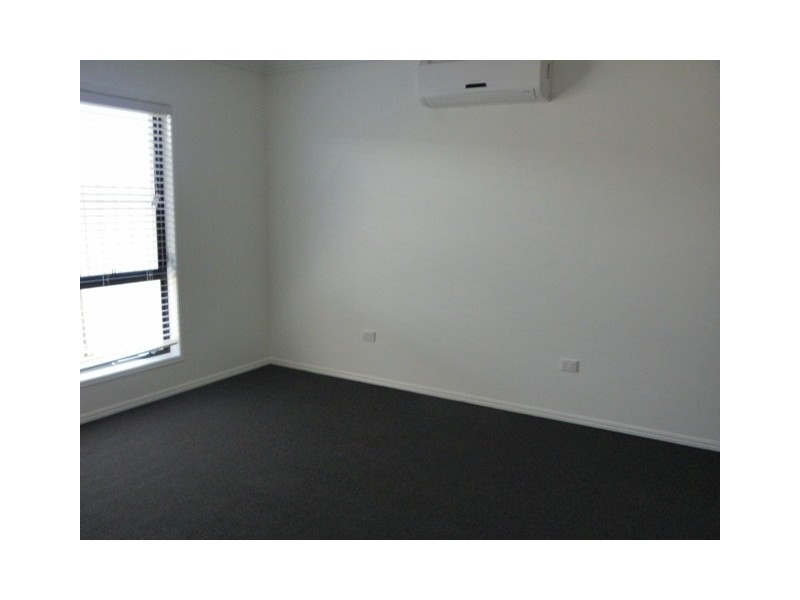 21 Saville Street, Emerald QLD 4720