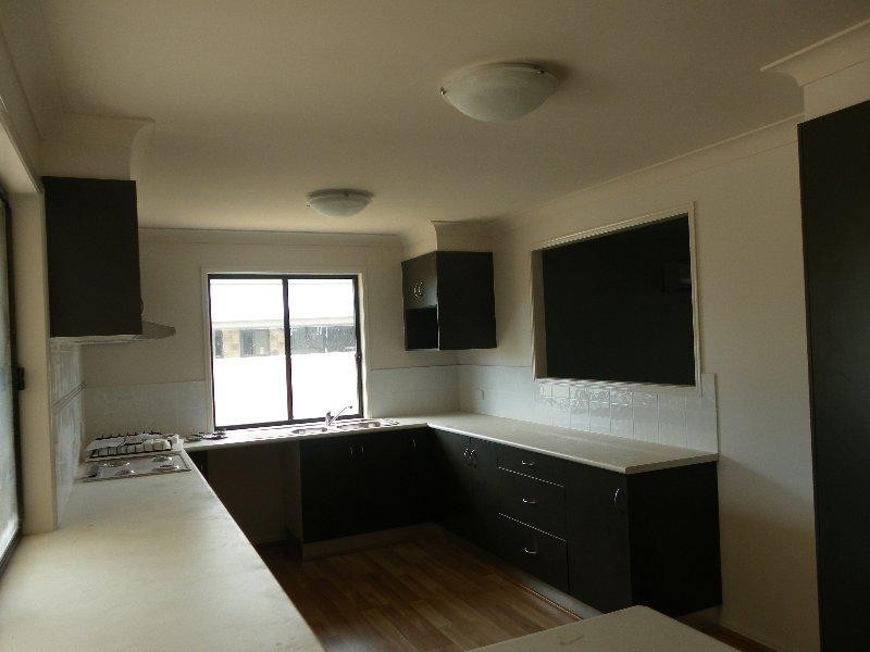 34 Berthun Street, Emerald QLD 4720