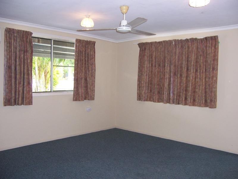 54 Baker Street, Emerald QLD 4720