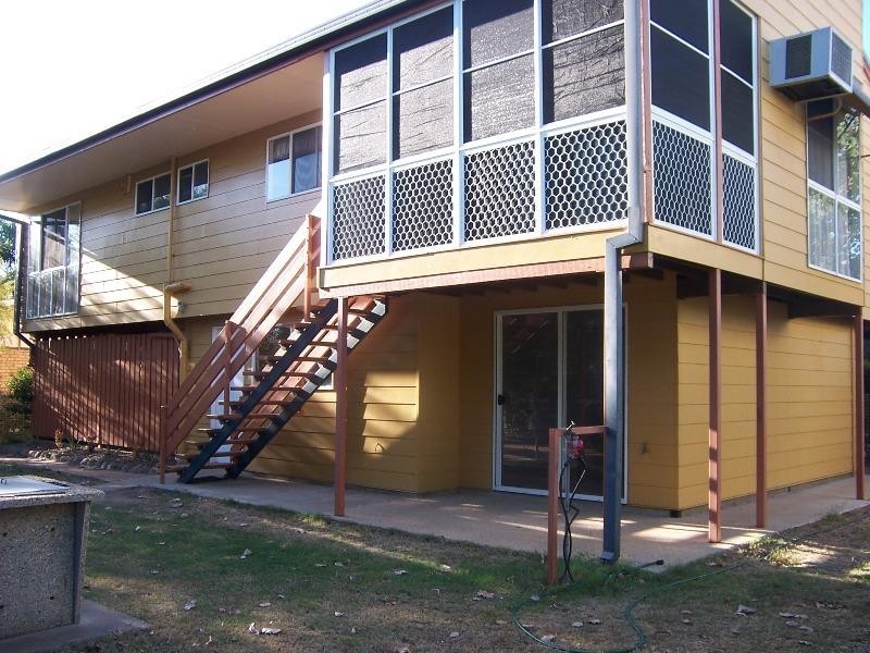 4 Colleen Avenue, Emerald QLD 4720