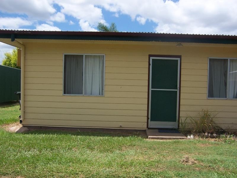 3/100 Ruby Street, Emerald QLD 4720