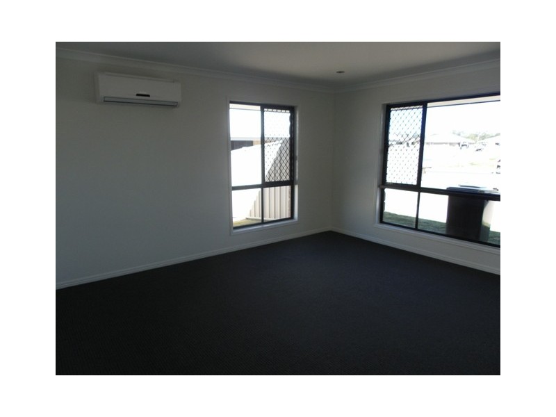 6 Wright Street, Emerald QLD 4720