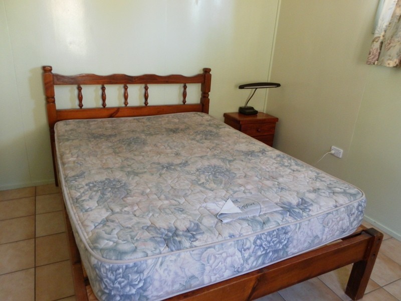 2/100 Ruby Street, Emerald QLD 4720