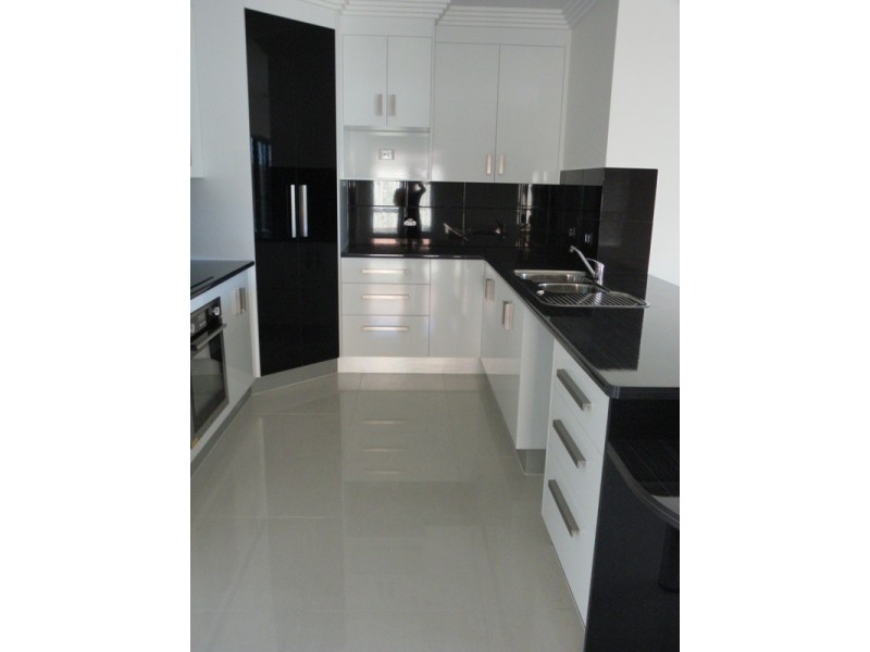 21 Saville Street, Emerald QLD 4720