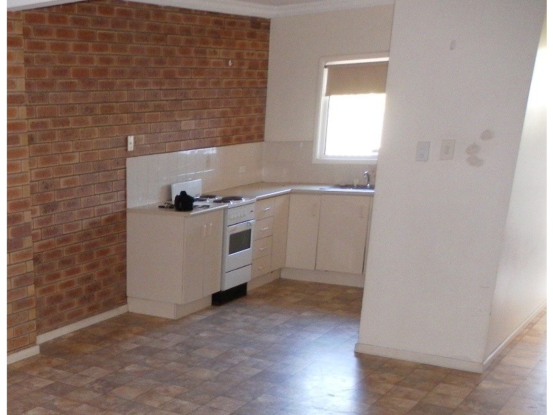 24/145 Egerton Street, Emerald QLD 4720