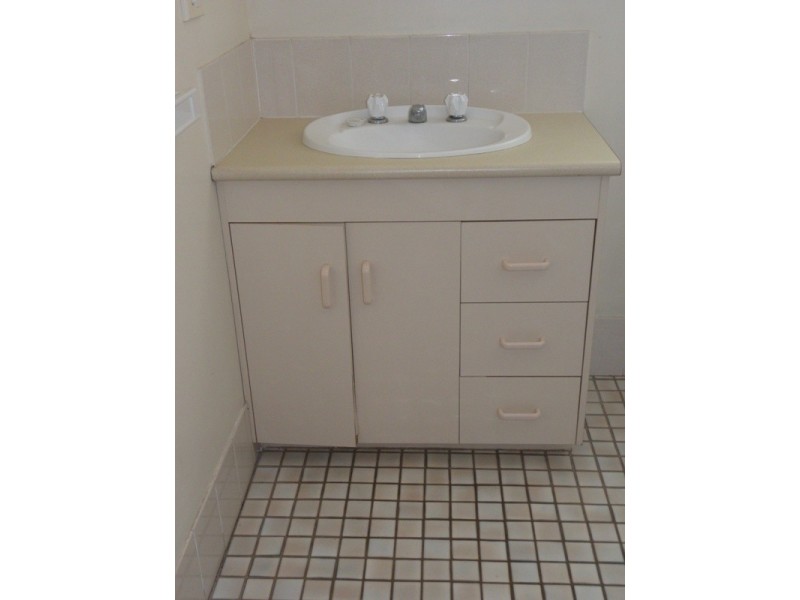 24/145 Egerton Street, Emerald QLD 4720