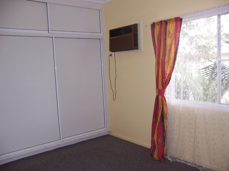 16 Roseanne Road, Emerald QLD 4720