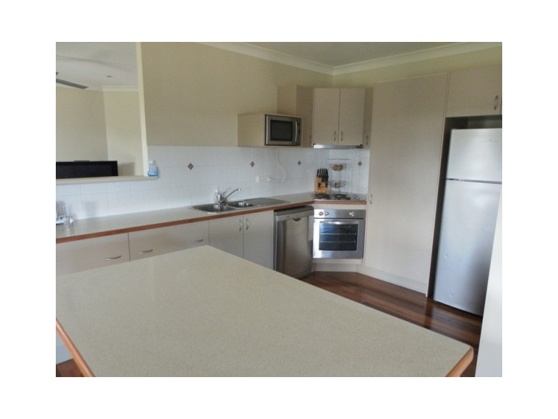 17 Gray Street, Emerald QLD 4720