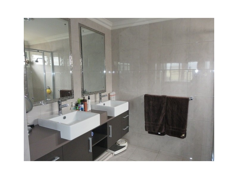 4 Desgrand Street, Emerald QLD 4720